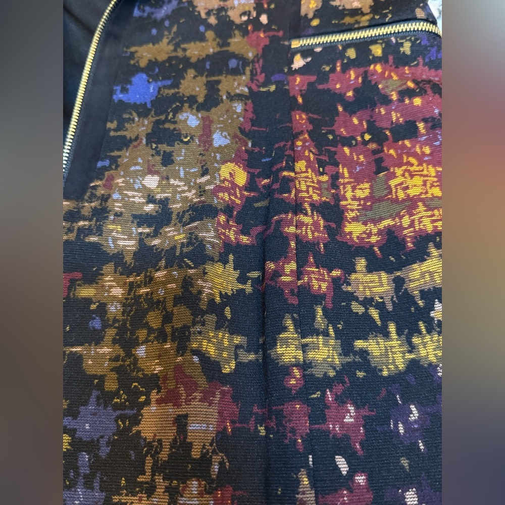 Tahari size 8P NWOT Multicolor Dress. Fully lined with exposed back zipper. - Picture 6 of 12